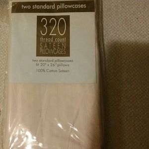NWT PINK SATEEN STRIPE PILLOW CASES